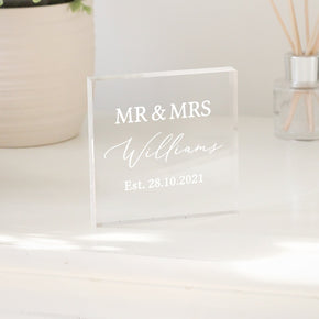 Personalised Mr & Mrs Plaque Gift, Wedding Gift, Mr and Mrs Gift, Congratulations Gift, Just Married Gift, Mr and Mrs Keepsake