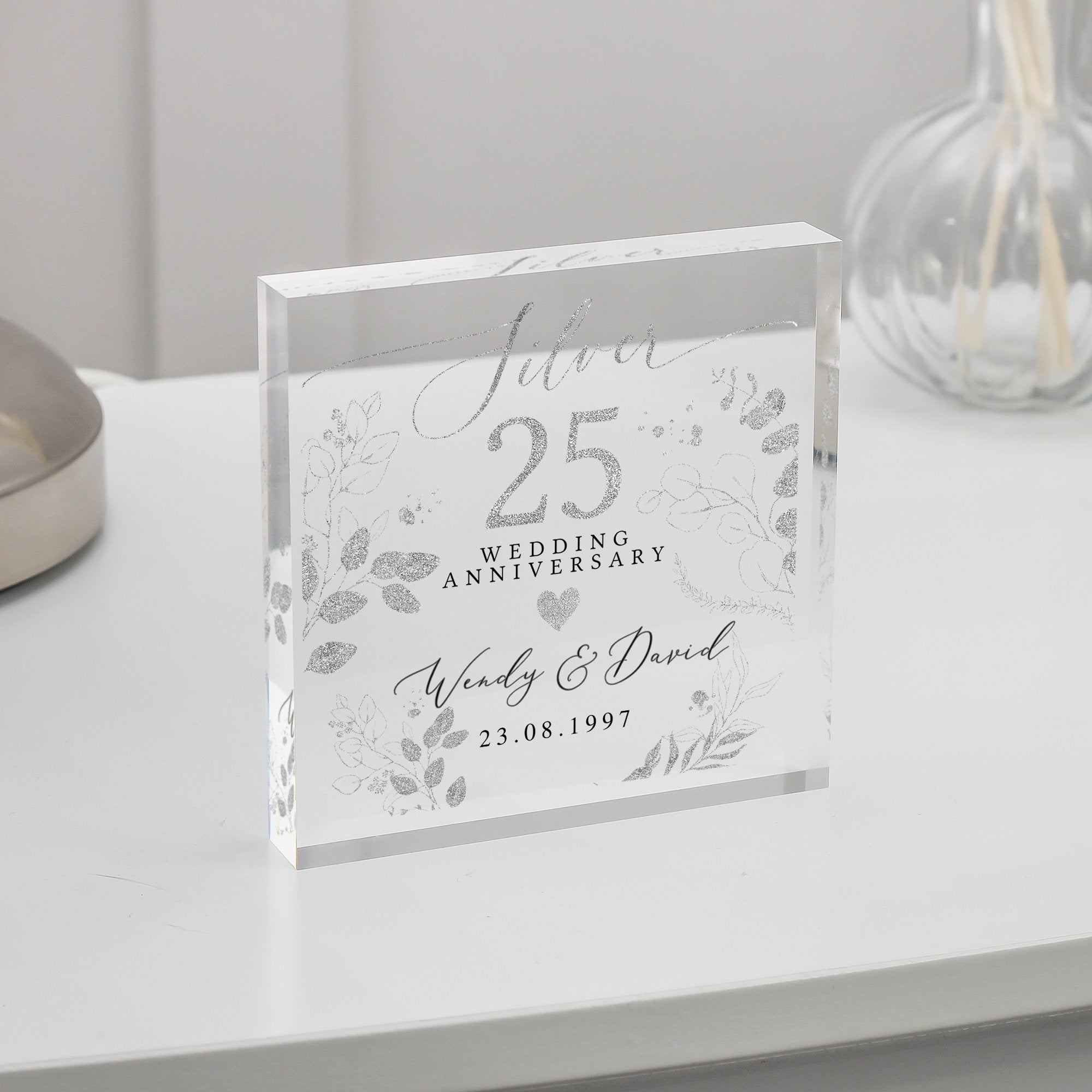 The 30 Best 25th Wedding Anniversary Gifts of 2023